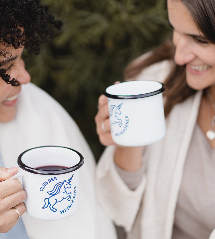 Emaille-Tasse "Weinhorn-Club" Capriblau (6x)